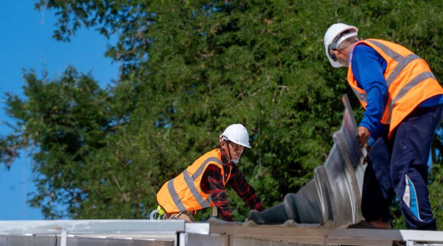 Professional residential roofers in Mabscott, WV